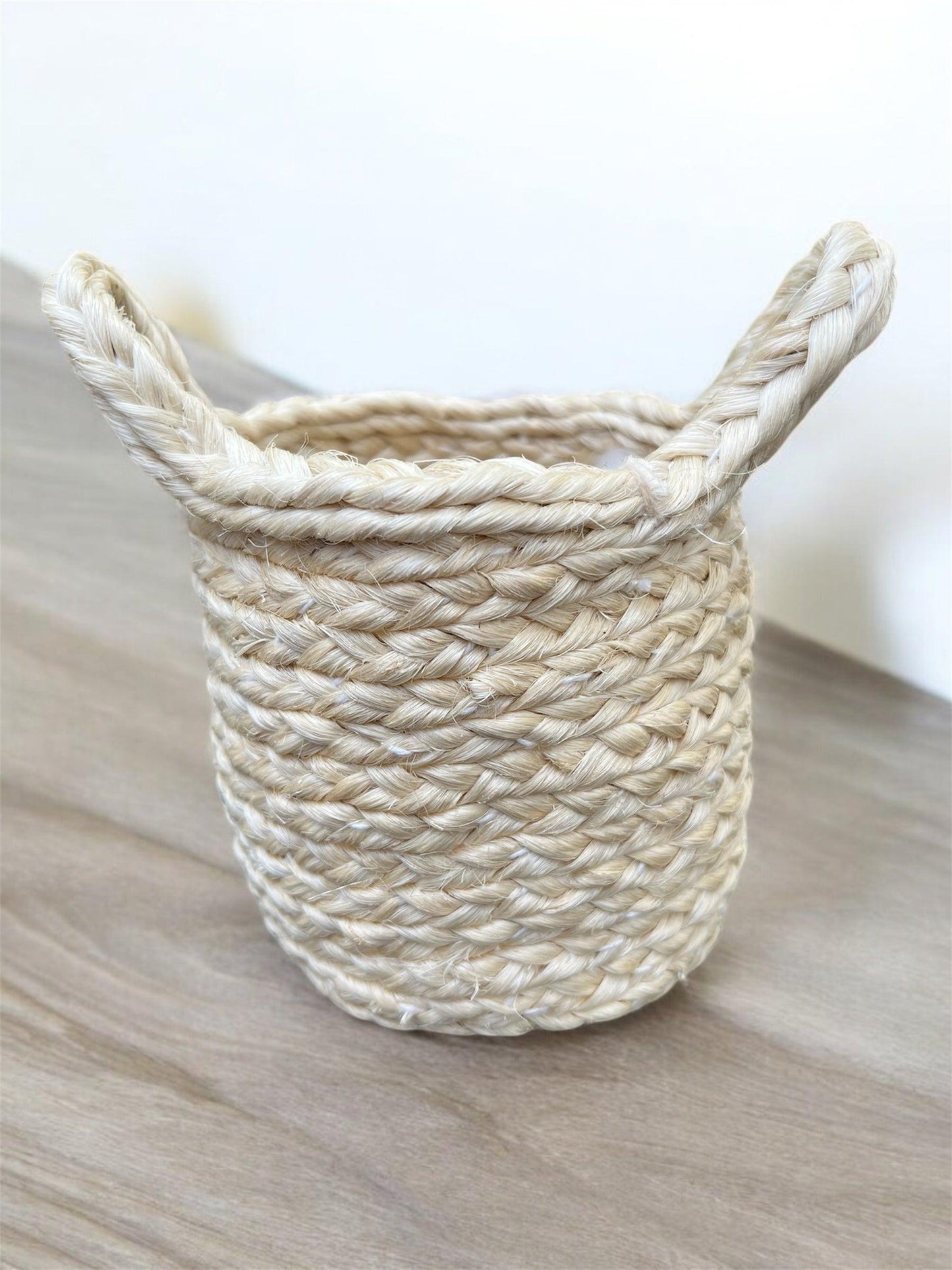 Handwoven Cat Figurine Pen Stand - SHG Bazaar