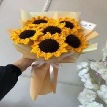 Crochet Sunflower Bouquet